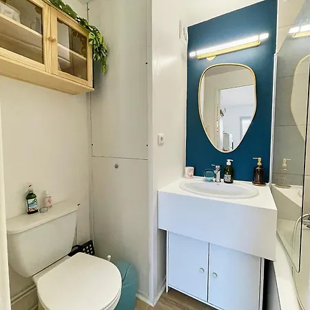 Charmante Maison Proche Avec Piscine Collective 別荘